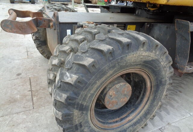 New Holland MH 4.6 - Wheel excavator: picture 4 New Holland MH 4.6 - Wheel excavator: picture 4