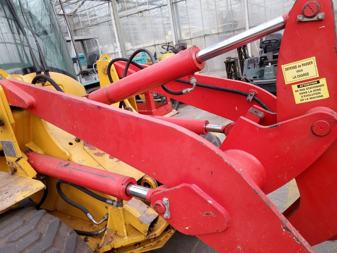 Wheel loader Volvo L30: picture 23