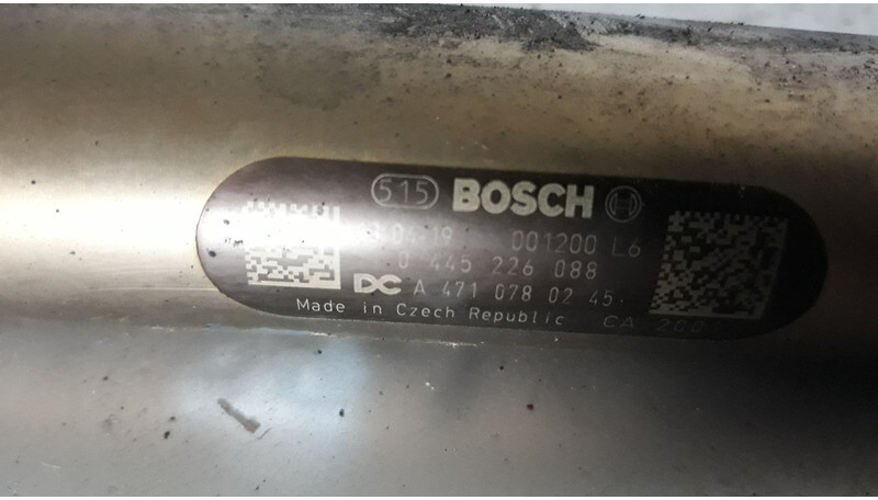 Bosch MB Actros MP4 - Fuel filter for Truck: picture 4 Bosch MB Actros MP4 - Fuel filter for Truck: picture 4