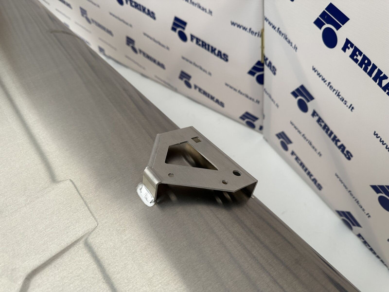 DAF - Fuel tank for Truck: picture 5 DAF - Fuel tank for Truck: picture 5