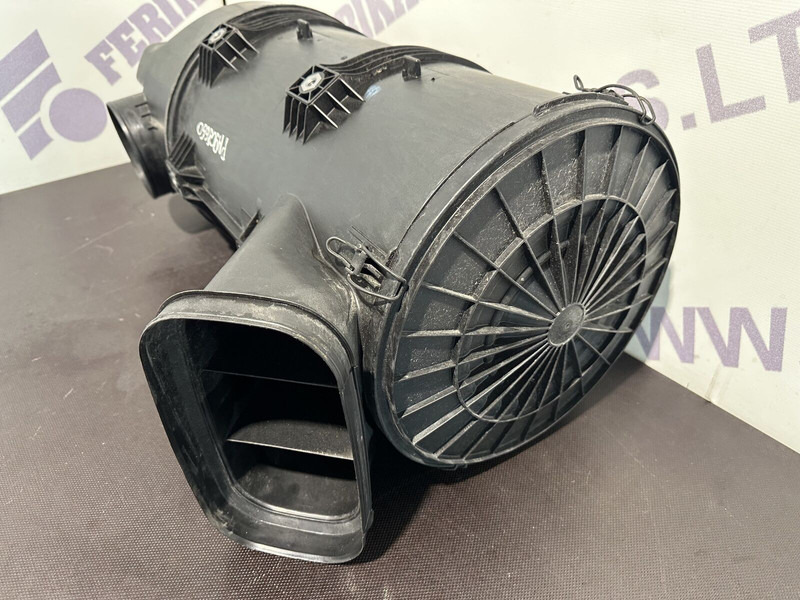 MAN air box - Air intake system for Truck: picture 3 MAN air box - Air intake system for Truck: picture 3