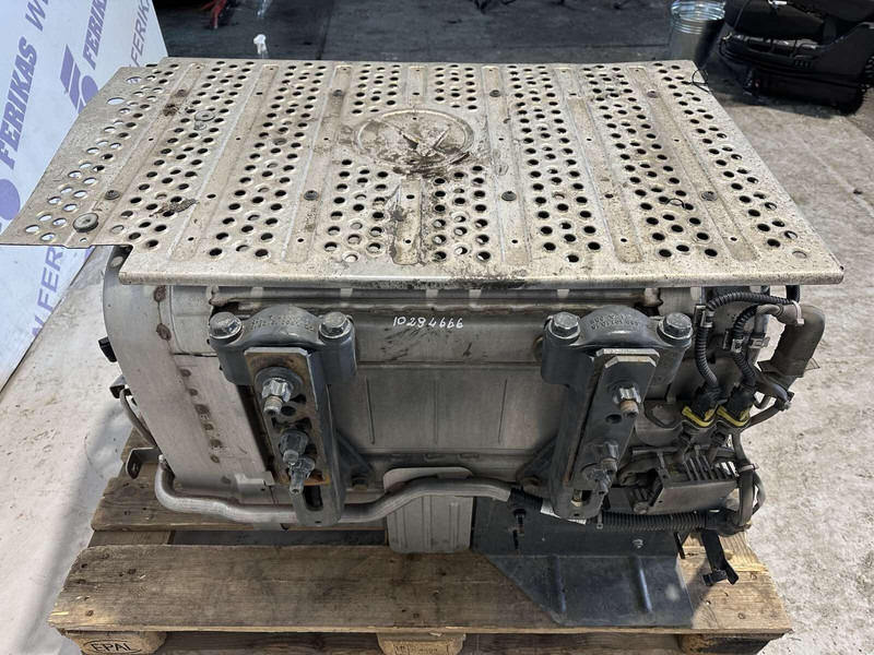 Mercedes-Benz exhaust catalyst - Catalytic converter for Truck: picture 5 Mercedes-Benz exhaust catalyst - Catalytic converter for Truck: picture 5