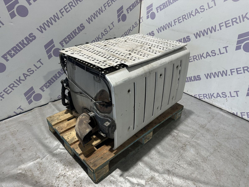 Mercedes-Benz exhaust catalyst - Catalytic converter for Truck: picture 1 Mercedes-Benz exhaust catalyst - Catalytic converter for Truck: picture 1