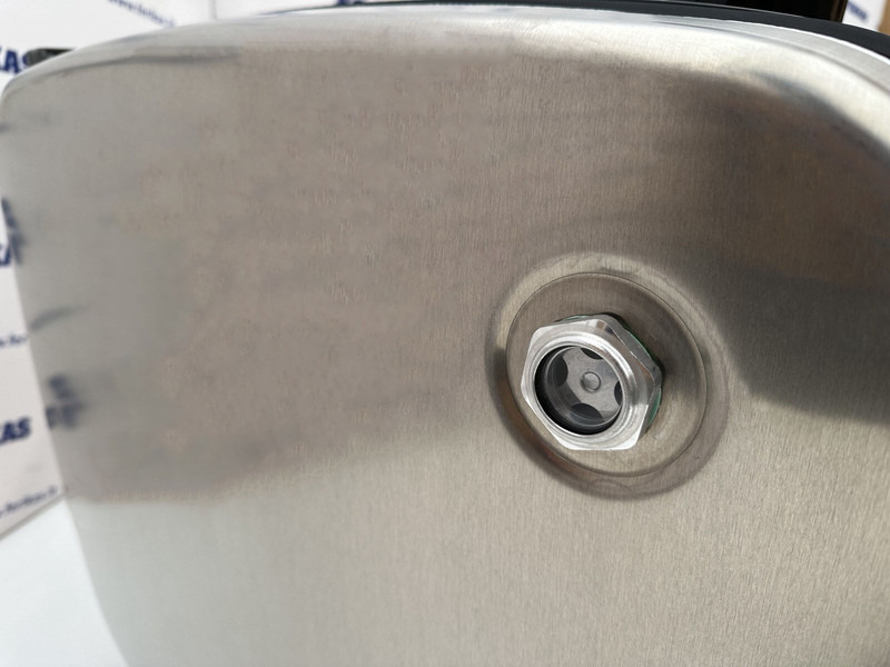 Onbekend - Hydraulic tank for Truck: picture 5 Onbekend - Hydraulic tank for Truck: picture 5