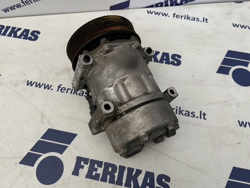 Scania R460 - A/C compressor for Truck: picture 2 Scania R460 - A/C compressor for Truck: picture 2