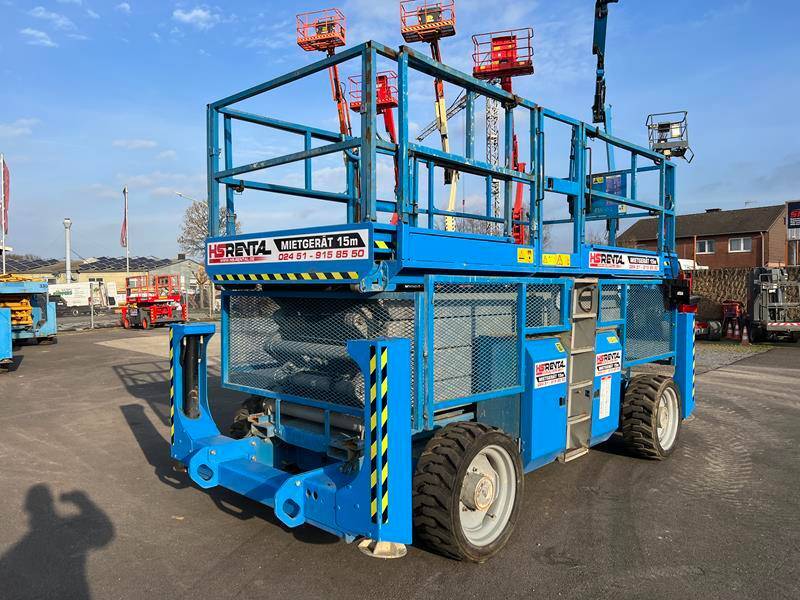 Genie GS4390 RT diesel 4x4 15m (1541) - Scissor lift: picture 3 Genie GS4390 RT diesel 4x4 15m (1541) - Scissor lift: picture 3
