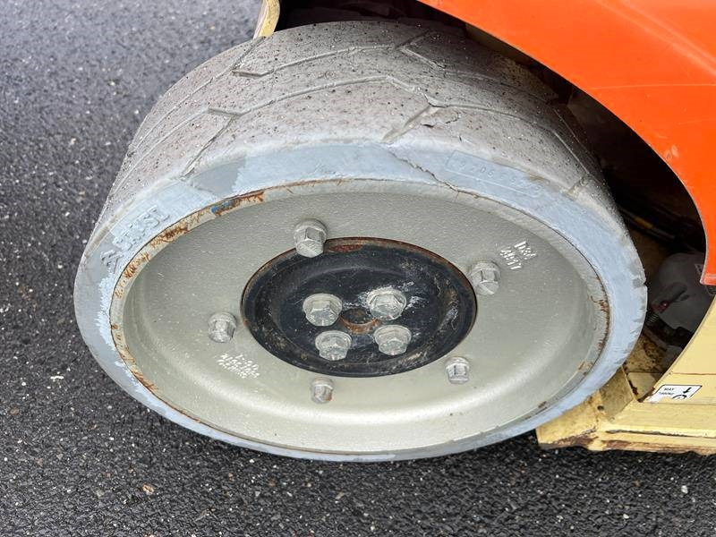 Articulated boom JLG Toucan 10E elektro 10m (1812): picture 12 Articulated boom JLG Toucan 10E elektro 10m (1812): picture 12