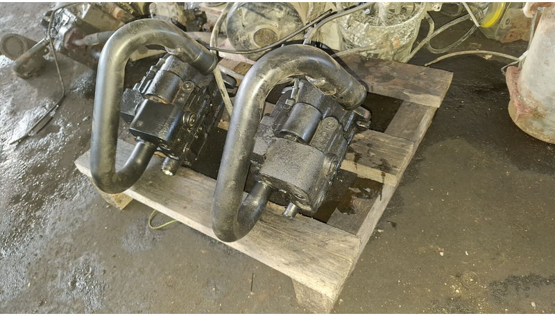 Scania MNR 0511.725023\7685955 - Oil pump: picture 4 Scania MNR 0511.725023\7685955 - Oil pump: picture 4