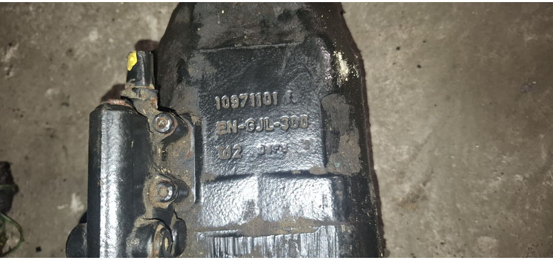 Volvo R902559690/ . R902421540 - Hydraulic pump: picture 5 Volvo R902559690/ . R902421540 - Hydraulic pump: picture 5