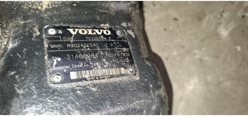 Volvo R902559690/ . R902421540 - Hydraulic pump: picture 2 Volvo R902559690/ . R902421540 - Hydraulic pump: picture 2