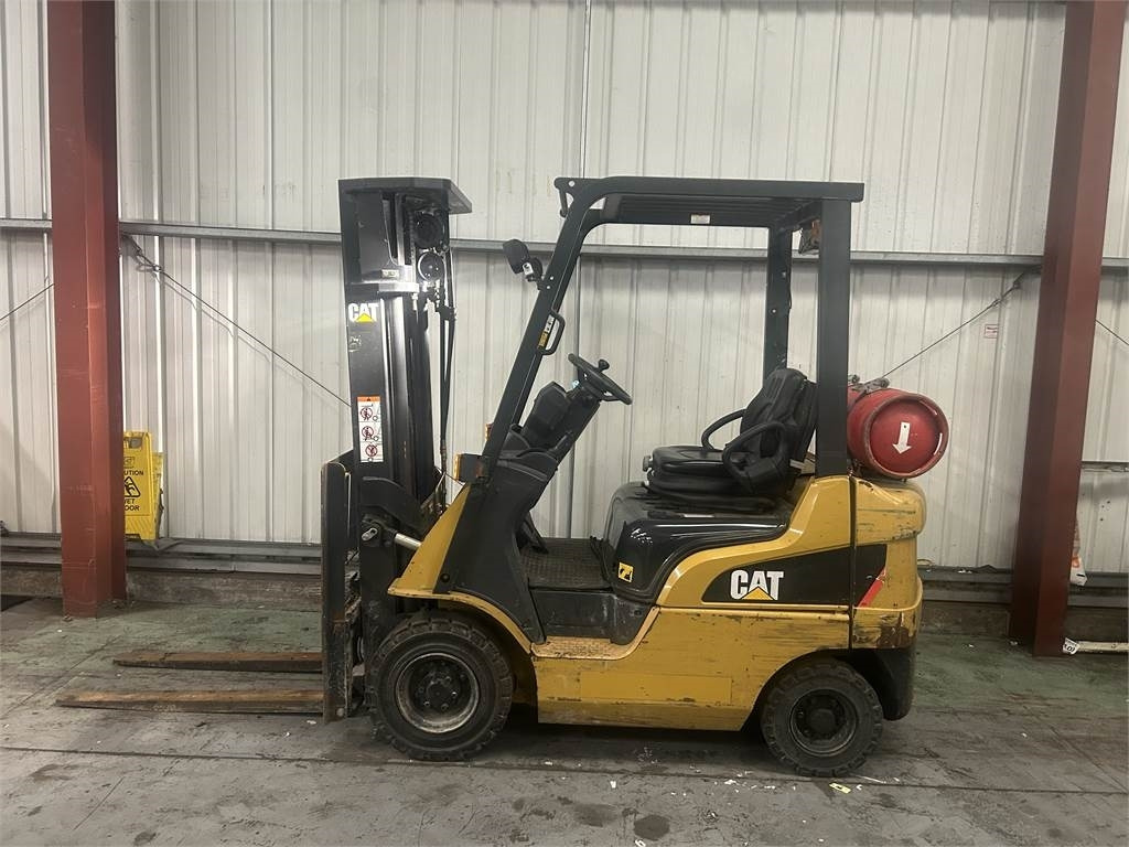 CAT GP18NT - LPG forklift: picture 1 CAT GP18NT - LPG forklift: picture 1