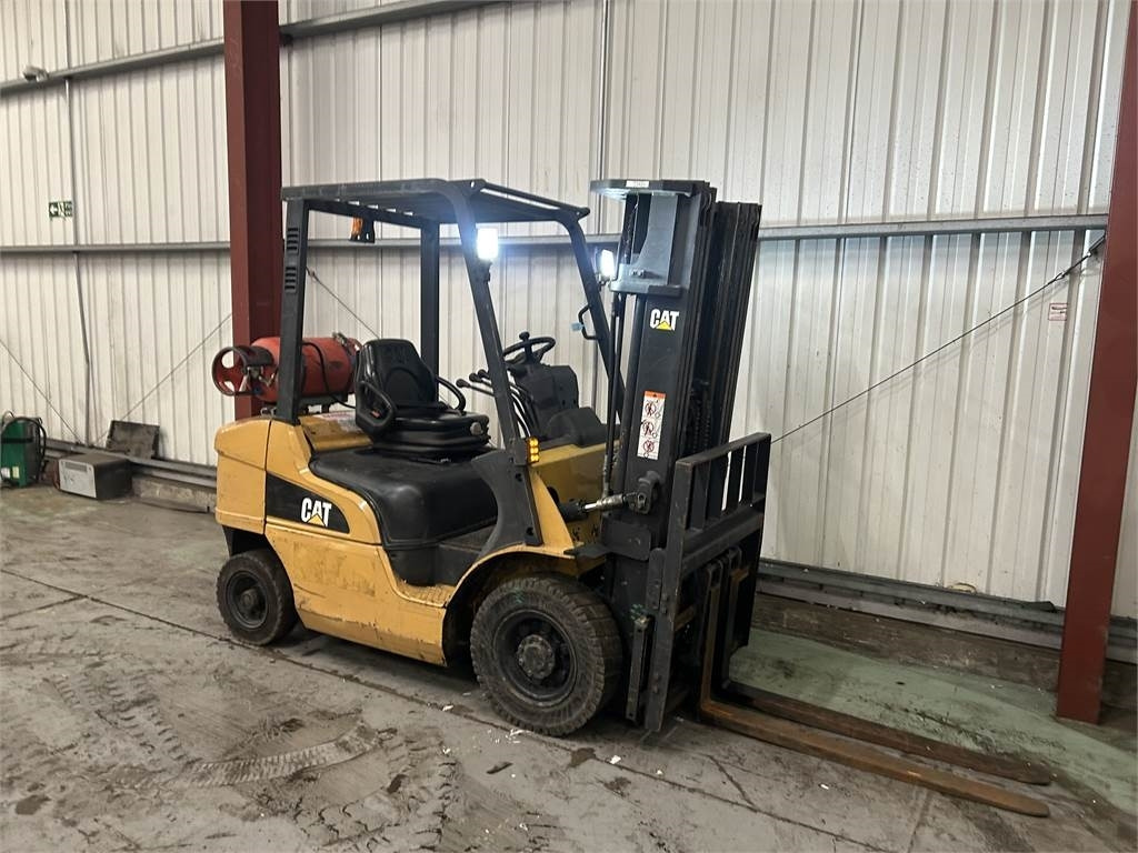 CAT GP25NT - LPG forklift: picture 4 CAT GP25NT - LPG forklift: picture 4