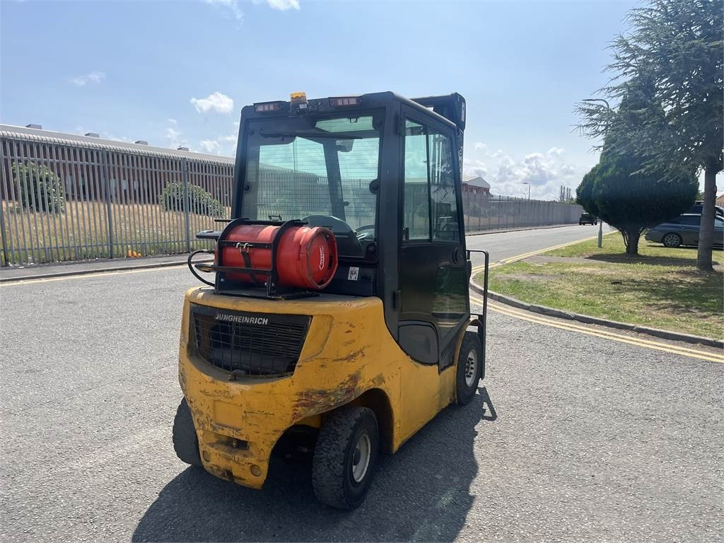 Jungheinrich TFG425S - LPG forklift: picture 5 Jungheinrich TFG425S - LPG forklift: picture 5