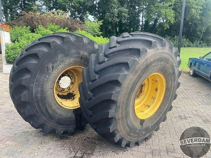 Banden + velg 28R26 - Tire for Agricultural machinery: picture 1 Banden + velg 28R26 - Tire for Agricultural machinery: picture 1