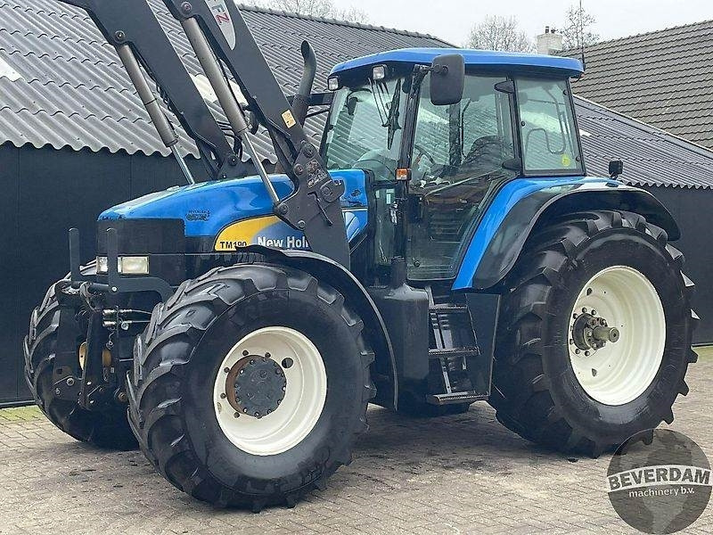 New Holland TM190 - Farm tractor: picture 2 New Holland TM190 - Farm tractor: picture 2