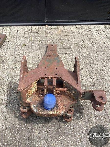 Diverse trekhaken/K80 - Spare parts for Farm tractor: picture 2 Diverse trekhaken/K80 - Spare parts for Farm tractor: picture 2