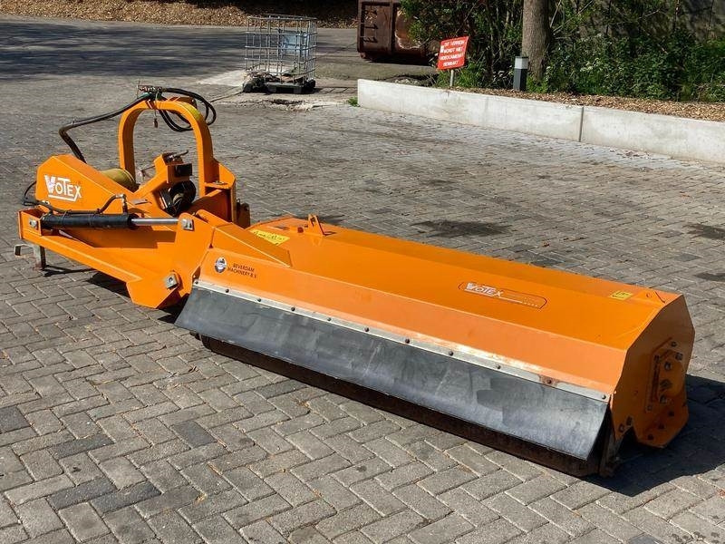 Votex Roadmaster 1902S - Verge mower: picture 3 Votex Roadmaster 1902S - Verge mower: picture 3