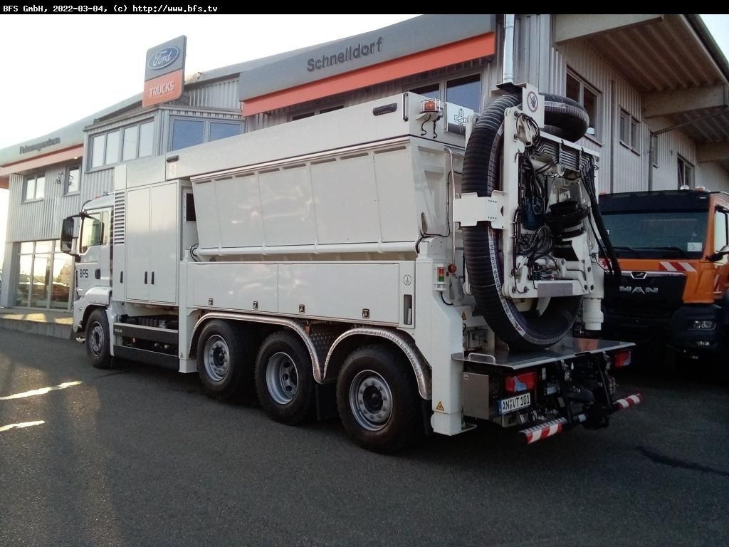 MAN TGS 35.510 8X4-4 BL RSP Saugbagger - Vacuum truck: picture 3 MAN TGS 35.510 8X4-4 BL RSP Saugbagger - Vacuum truck: picture 3