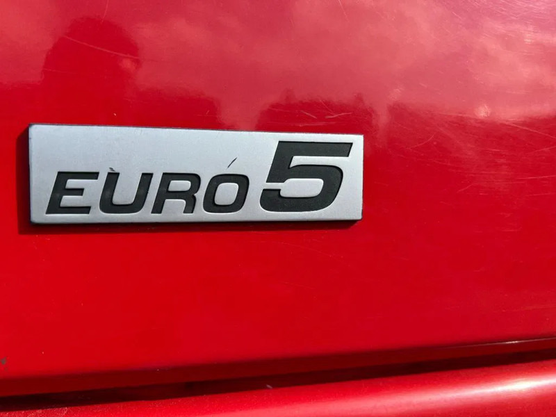 Crane truck DAF XF 105.460 6X4 EURO 5 + HMF 4220 K6 + REMOTE CONTROL + RETARDER: picture 20 Crane truck DAF XF 105.460 6X4 EURO 5 + HMF 4220 K6 + REMOTE CONTROL + RETARDER: picture 20