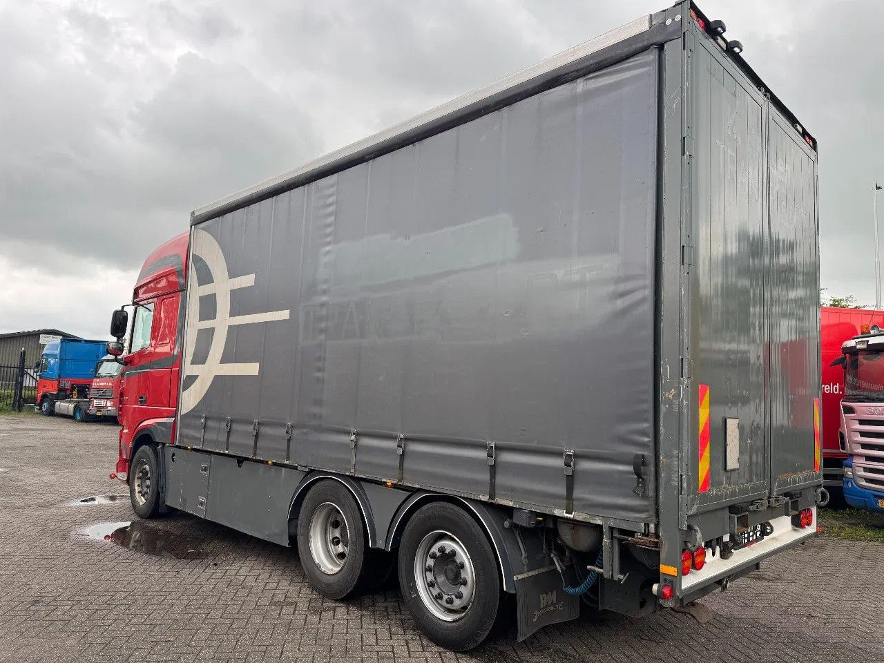 DAF XF 480 6X2 EURO 6 2018AUTOMATIC DAF XF 480 6X2 EURO 6 2018 AUTOMATIC - Curtainsider truck: picture 5 DAF XF 480 6X2 EURO 6 2018AUTOMATIC DAF XF 480 6X2 EURO 6 2018 AUTOMATIC - Curtainsider truck: picture 5