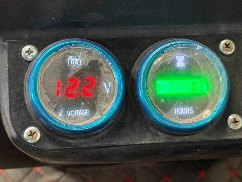 JPC HT12 - NEW AND UNUSED! - Mini excavator: picture 5 JPC HT12 - NEW AND UNUSED! - Mini excavator: picture 5