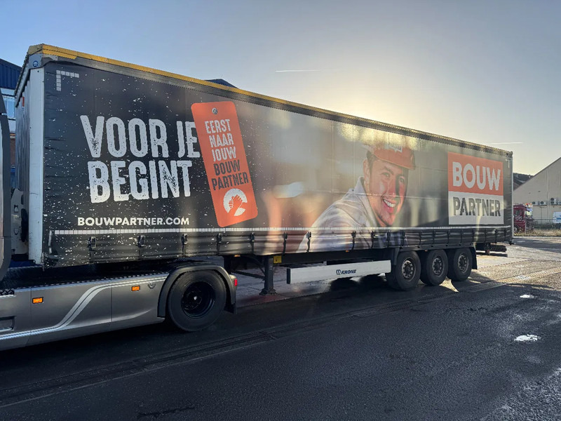 Krone SD SLIDING ROOF ALU BOARDS - Curtainsider semi-trailer: picture 1 Krone SD SLIDING ROOF ALU BOARDS - Curtainsider semi-trailer: picture 1