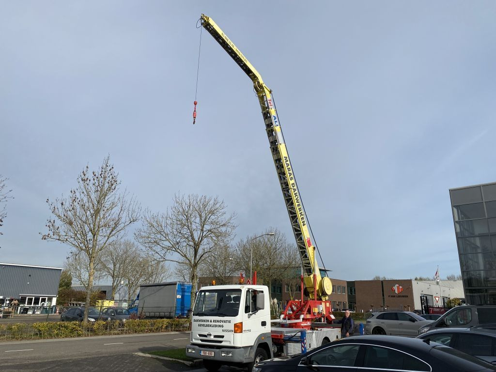 Nissan ATLEON 140 + KLAAS ALU-KRAN 28 METER MET REMOTE - Crane truck: picture 4 Nissan ATLEON 140 + KLAAS ALU-KRAN 28 METER MET REMOTE - Crane truck: picture 4