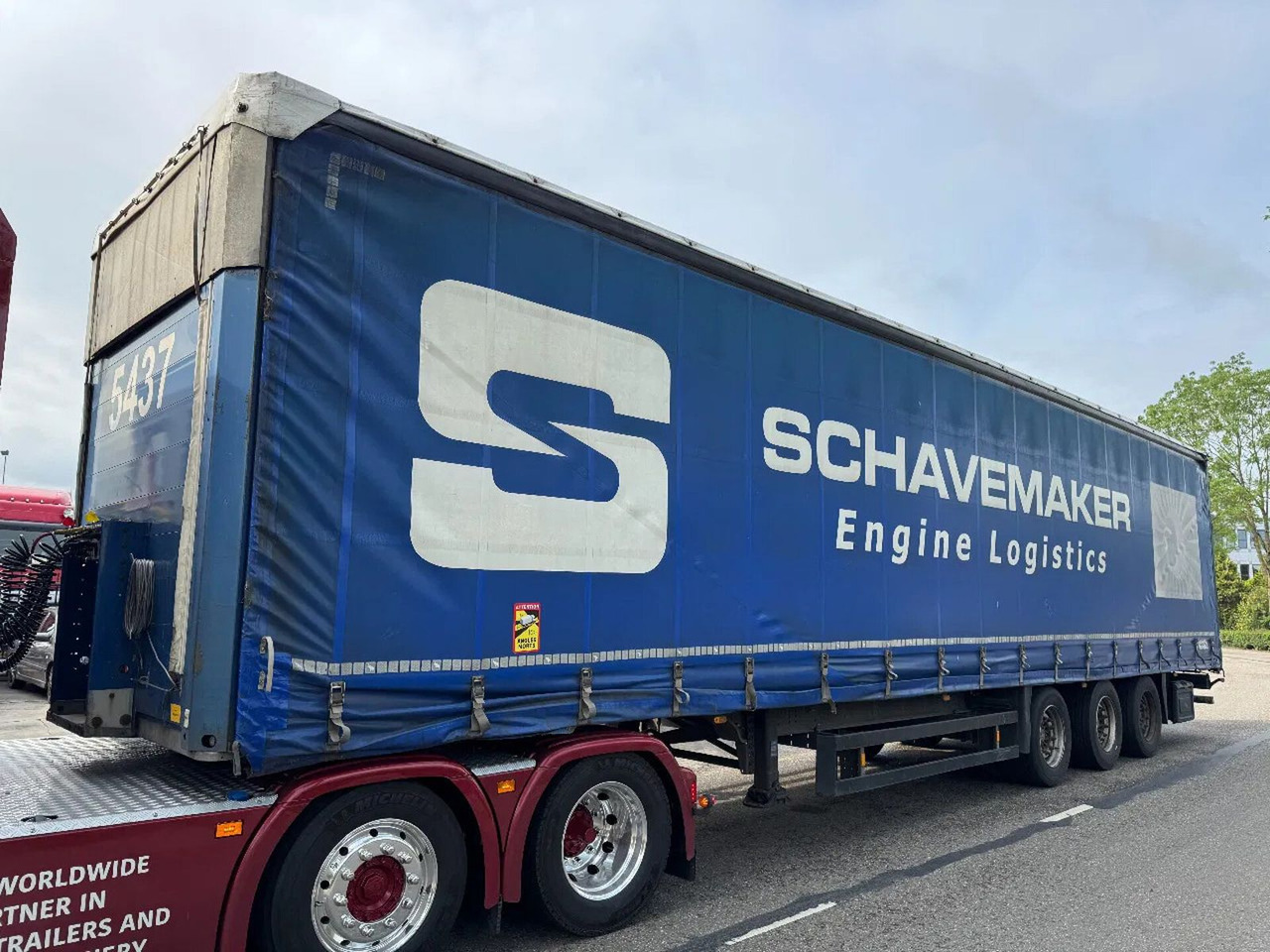 Schmitz Cargobull SCS 24/L - 3 AXLE SAF MEGA - Curtainsider semi-trailer: picture 1 Schmitz Cargobull SCS 24/L - 3 AXLE SAF MEGA - Curtainsider semi-trailer: picture 1