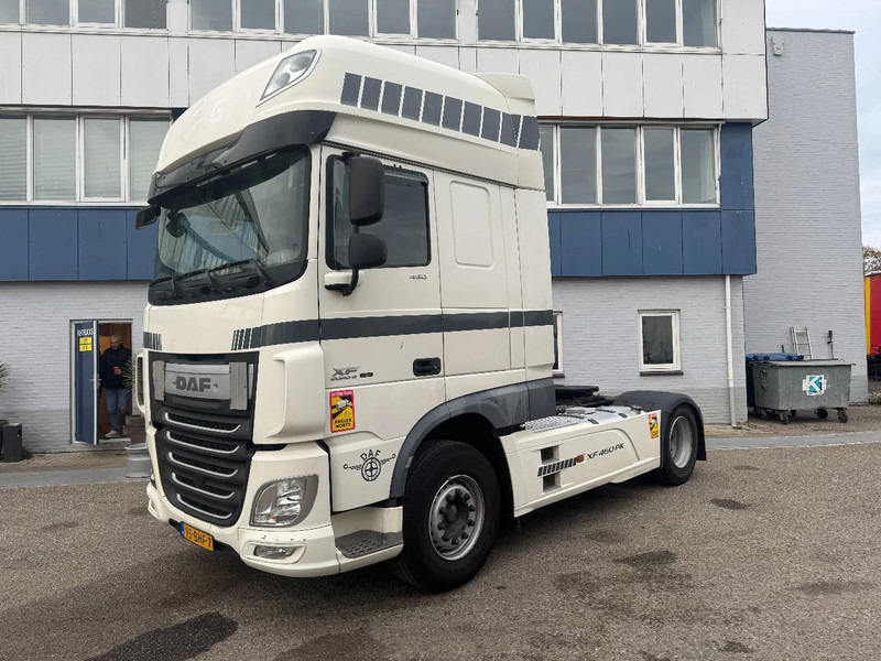 DAF XF 460 4X2 EURO 6 SKIRTS SPOILERS DOUBLE TANK - Tractor unit: picture 1 DAF XF 460 4X2 EURO 6 SKIRTS SPOILERS DOUBLE TANK - Tractor unit: picture 1