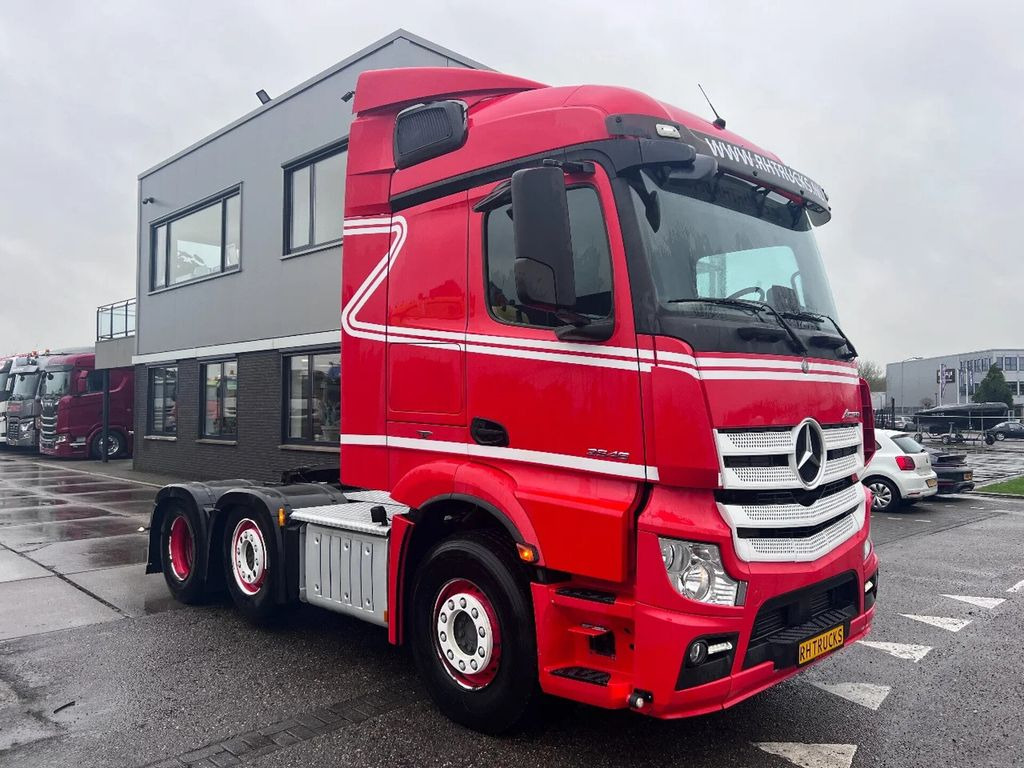 Mercedes-Benz Actros 2546 6X2 EURO 6 LIFT AXLE - Tractor unit: picture 3 Mercedes-Benz Actros 2546 6X2 EURO 6 LIFT AXLE - Tractor unit: picture 3