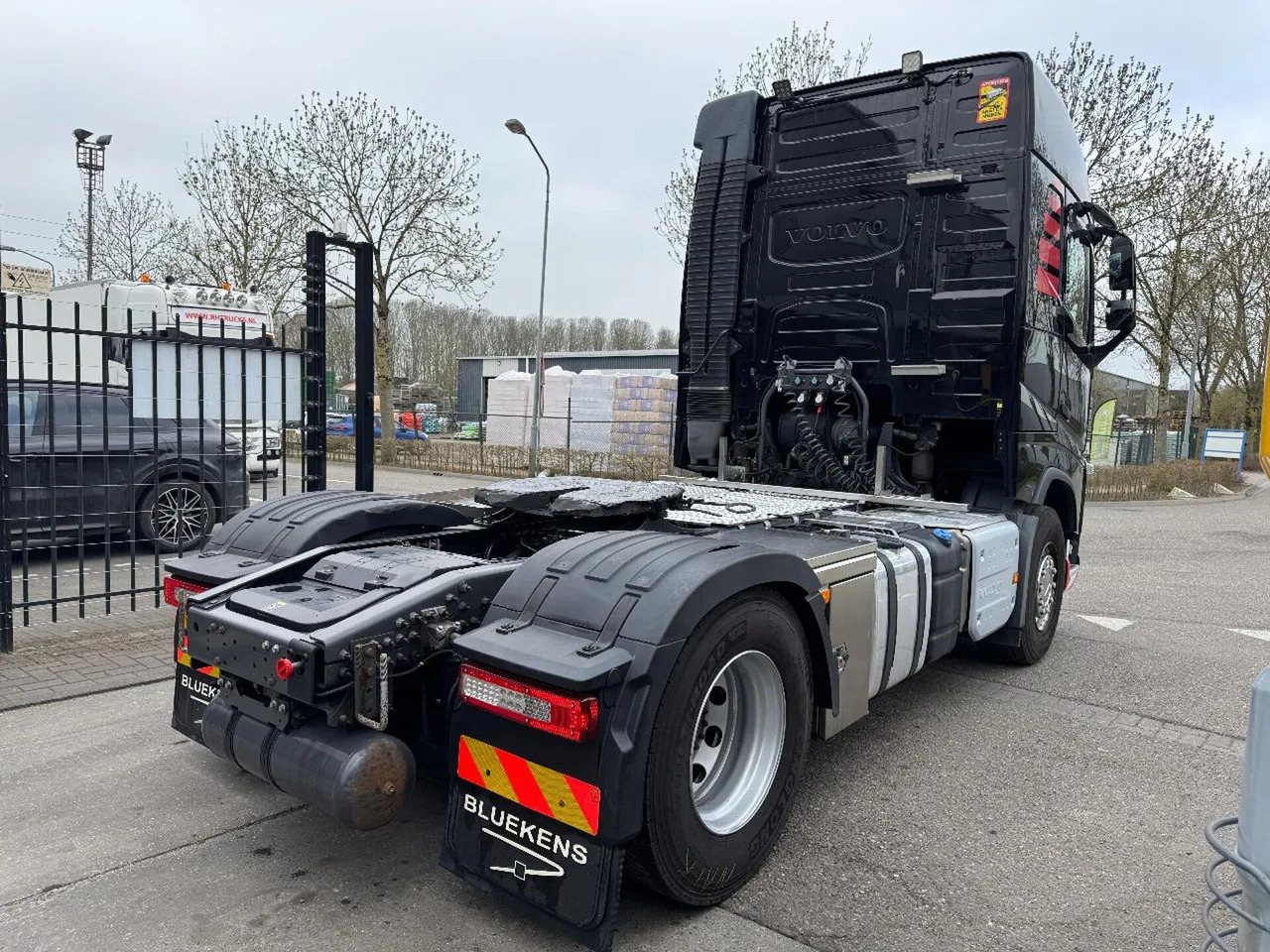 Volvo FH 460 4X2 EURO 6 PARK COOL - Tractor unit: picture 4 Volvo FH 460 4X2 EURO 6 PARK COOL - Tractor unit: picture 4