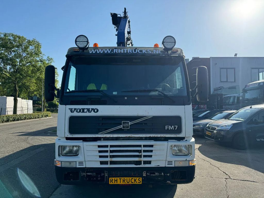 Volvo FM 7.290 4X2 EURO 2 + PM 22SP5 + REMOTE CONTROL - Dropside/ Flatbed truck, Crane truck: picture 2 Volvo FM 7.290 4X2 EURO 2 + PM 22SP5 + REMOTE CONTROL - Dropside/ Flatbed truck, Crane truck: picture 2
