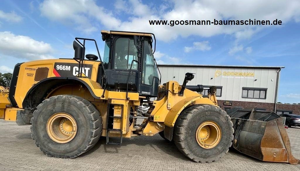 CAT 966M - Wheel loader: picture 2 CAT 966M - Wheel loader: picture 2