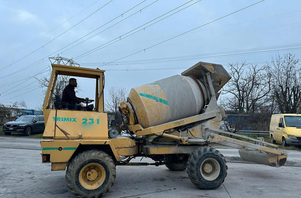Autocaricante Comet - Concrete mixer truck: picture 4 Autocaricante Comet - Concrete mixer truck: picture 4