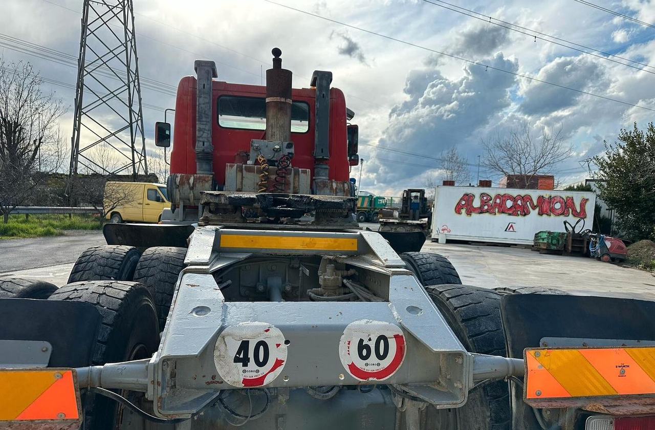 Trattore Astra 6x4 - Tractor unit: picture 3 Trattore Astra 6x4 - Tractor unit: picture 3