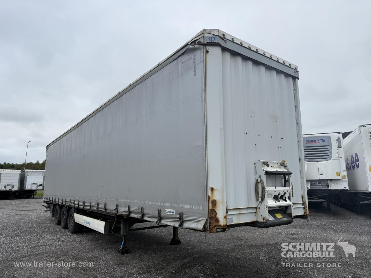 Curtainsider semi-trailer KRONE Curtainsider Mega: picture 10
