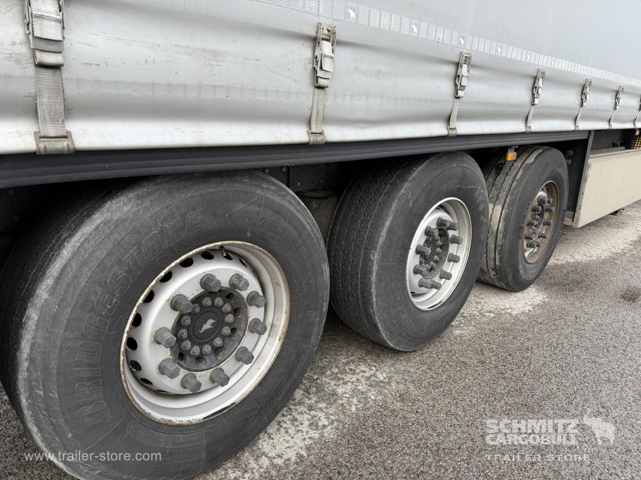 SCHMITZ Curtainsider Standard - Curtainsider semi-trailer: picture 5 SCHMITZ Curtainsider Standard - Curtainsider semi-trailer: picture 5