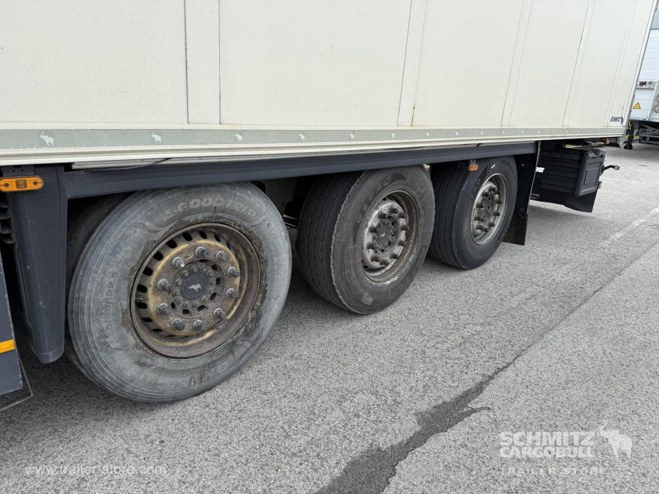SCHMITZ Reefer Standard - Isothermal semi-trailer: picture 5 SCHMITZ Reefer Standard - Isothermal semi-trailer: picture 5