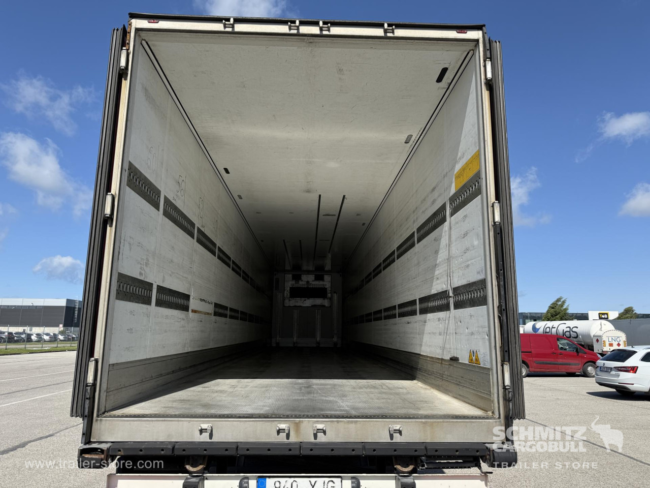 SCHMITZ Reefer Standard - Isothermal semi-trailer: picture 2 SCHMITZ Reefer Standard - Isothermal semi-trailer: picture 2
