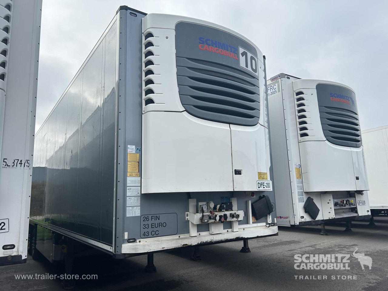 SCHMITZ Reefer Multitemp Taillift - Isothermal semi-trailer: picture 1 SCHMITZ Reefer Multitemp Taillift - Isothermal semi-trailer: picture 1