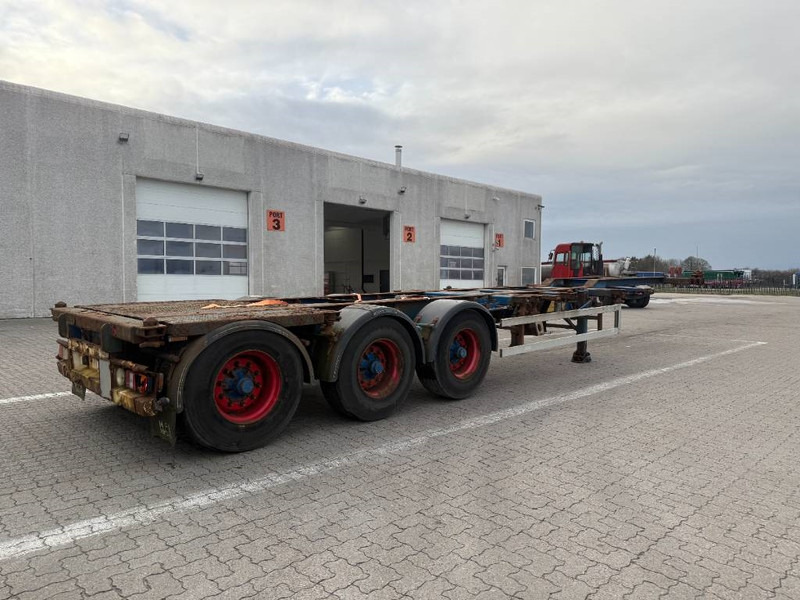 HFR Container chassis / Container-Fahrgestell - Container transporter/ Swap body semi-trailer: picture 3 HFR Container chassis / Container-Fahrgestell - Container transporter/ Swap body semi-trailer: picture 3
