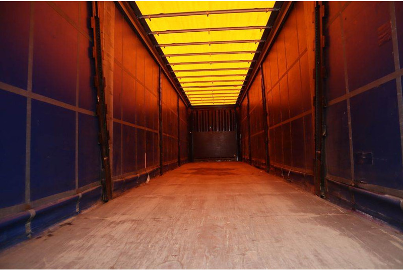 Krone 3 axle curtainside trailer - Curtainsider semi-trailer: picture 2 Krone 3 axle curtainside trailer - Curtainsider semi-trailer: picture 2