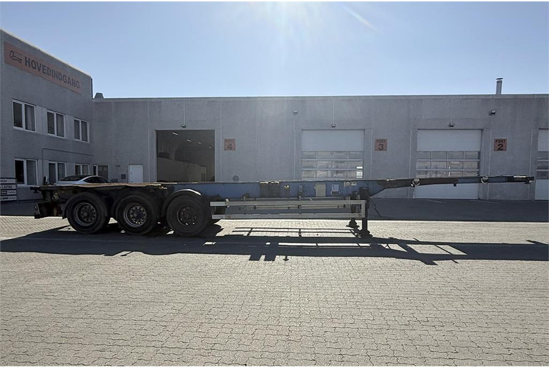 LECI Container chassis / Container-Fahrgestell / Contai - Container transporter/ Swap body semi-trailer: picture 2 LECI Container chassis / Container-Fahrgestell / Contai - Container transporter/ Swap body semi-trailer: picture 2
