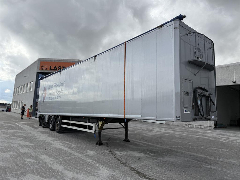 MTDK Walkingfloor / Schubbodenauflieger - Walking floor semi-trailer: picture 3 MTDK Walkingfloor / Schubbodenauflieger - Walking floor semi-trailer: picture 3
