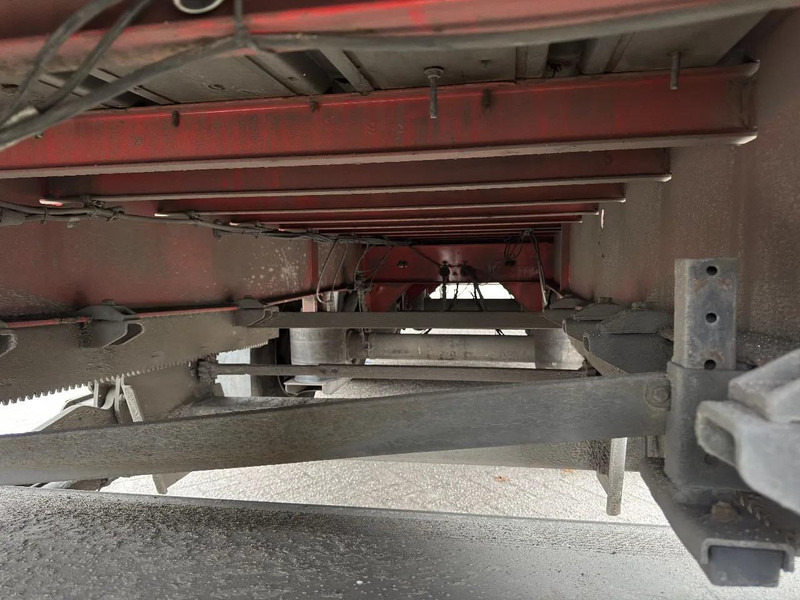 Closed box semi-trailer Fruehauf FST4: picture 18