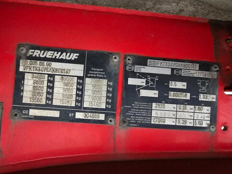 Closed box semi-trailer Fruehauf TX34: picture 8