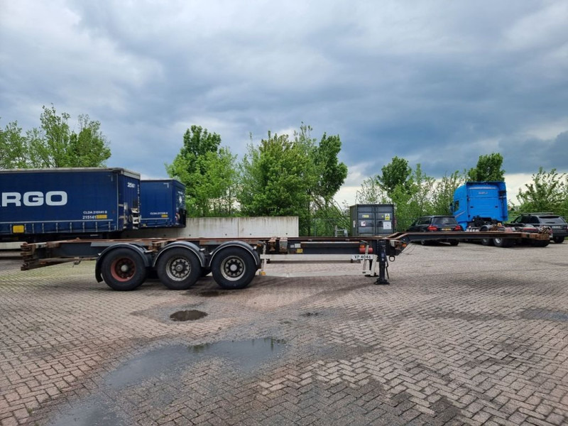 Netam-Fruehauf SMB - Drumbrakes - Container transporter/ Swap body semi-trailer: picture 4 Netam-Fruehauf SMB - Drumbrakes - Container transporter/ Swap body semi-trailer: picture 4