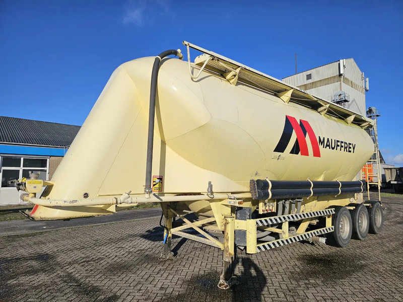 SPITZER S27DR - Tank semi-trailer: picture 1 SPITZER S27DR - Tank semi-trailer: picture 1