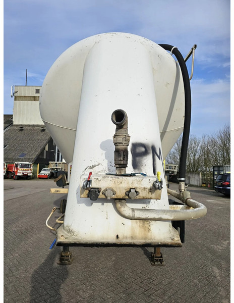 SPITZER SF43PI - 43000L - Tank semi-trailer: picture 2 SPITZER SF43PI - 43000L - Tank semi-trailer: picture 2