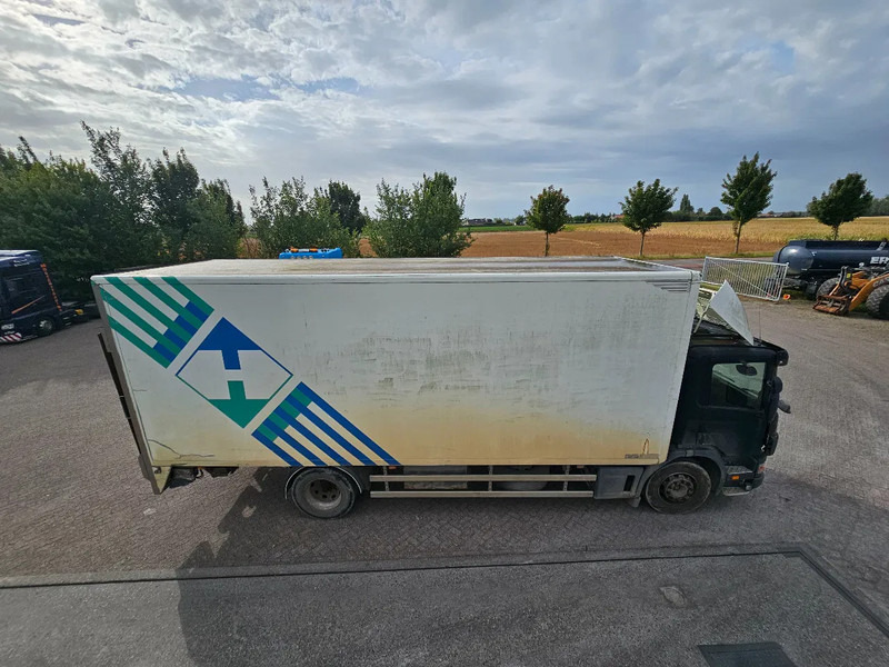 Scania P114-340 CP14 - Box truck: picture 4 Scania P114-340 CP14 - Box truck: picture 4